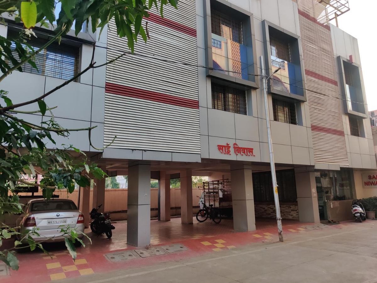 Sai Niwas Hotel Shirdi Eksteriør billede